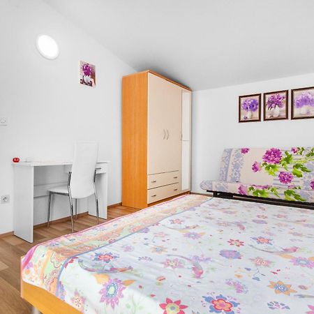 Apartmani Alaga B Tribalj Esterno foto
